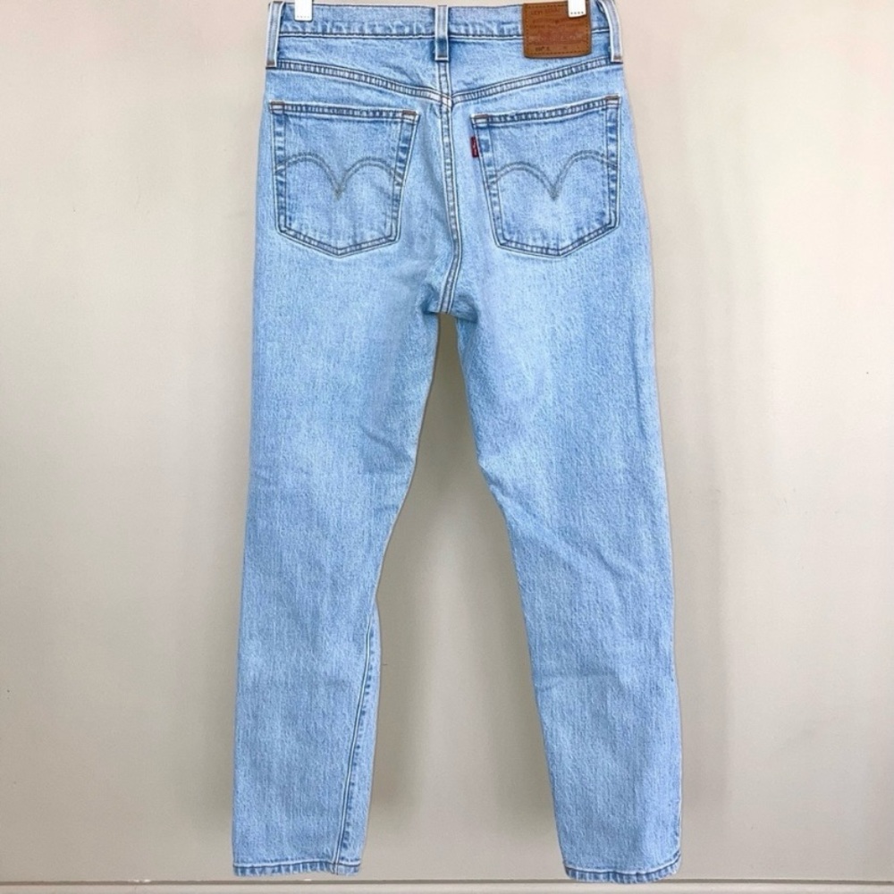 Levi’s 501 high-waisted light-wash distressed jeans. 💙 - Picture 3 of 7